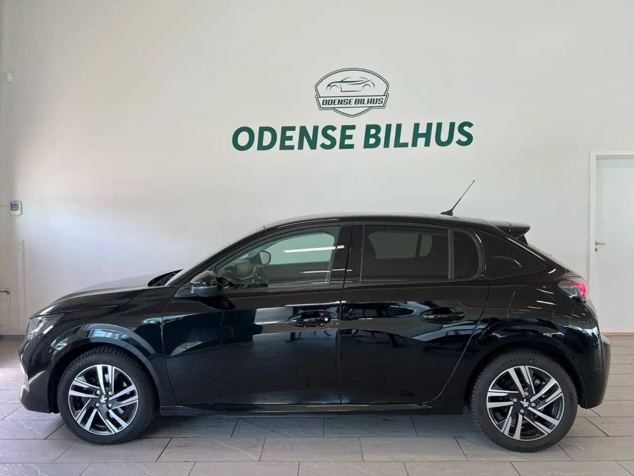 Billede 2 - Peugeot 208 1,5 BlueHDi 100 Edition:210+