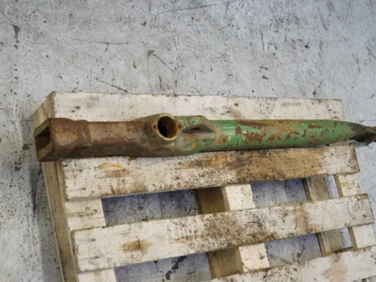 Billede 12 - John Deere R.H. Liftarm AR80666