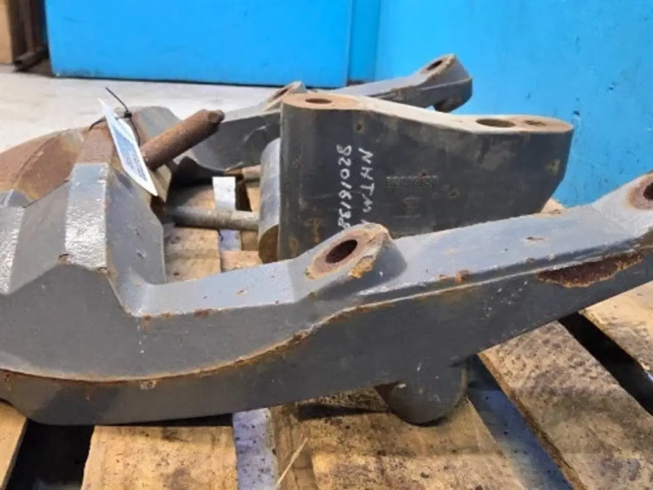 Billede 7 - New Holland TM 165 Vægtklods Sæt 82016365