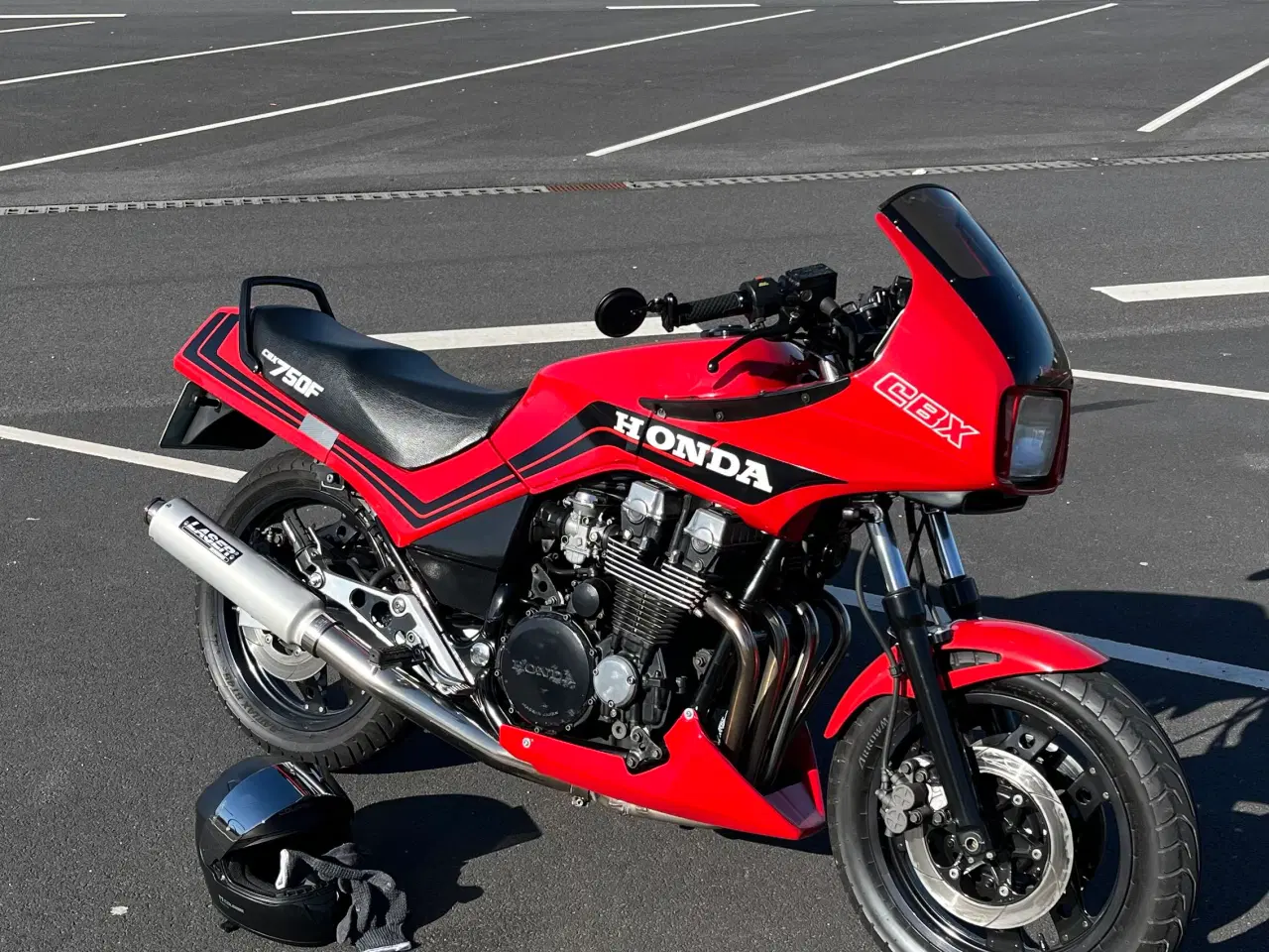 Billede 1 - Honda cbx750 f i MEGET flot stand 
