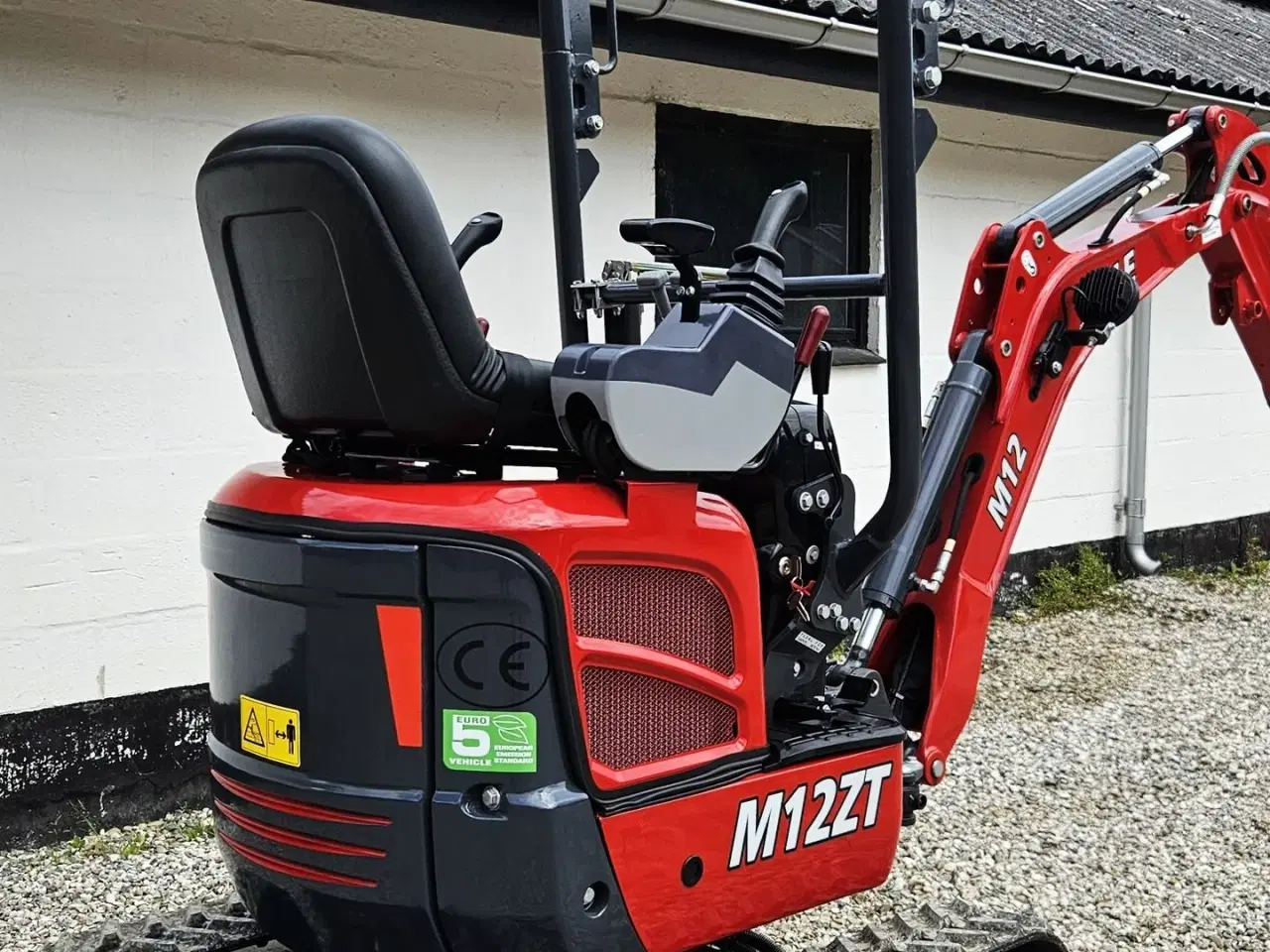 Billede 6 - MOLE M12  / fabriksny / med skovle & Kubota motor