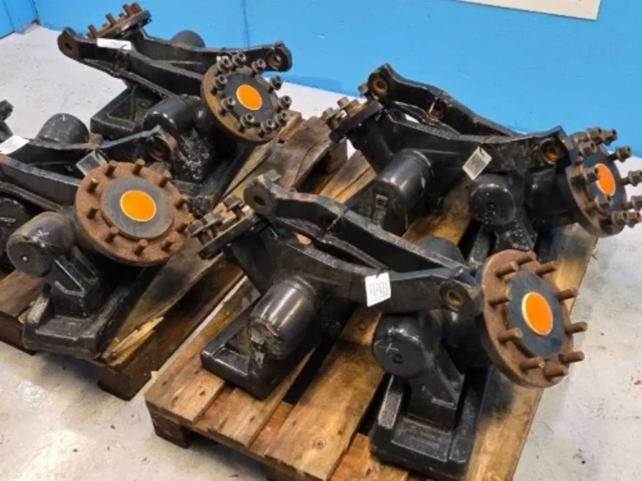 Billede 13 - New Holland CR10.90 Spindel L.  84446945 (8 Stk)