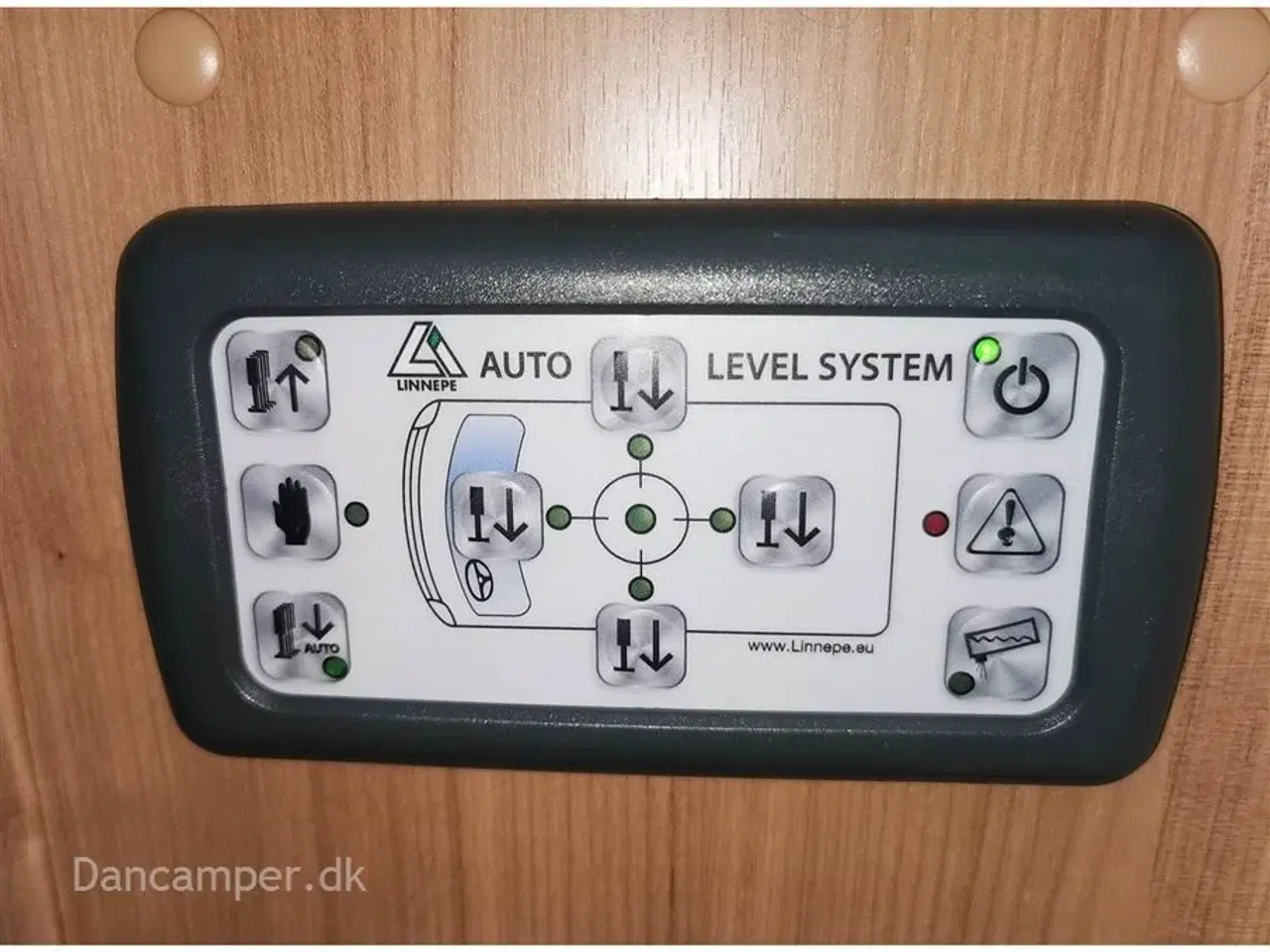 Billede 36 - 2013 - Hymer B 698   ANVISNINGSBIL! FLOT helintegreret Hymer med Queensbed - 4500kg - Solceller, Hydrauliske støtteben, Inverter