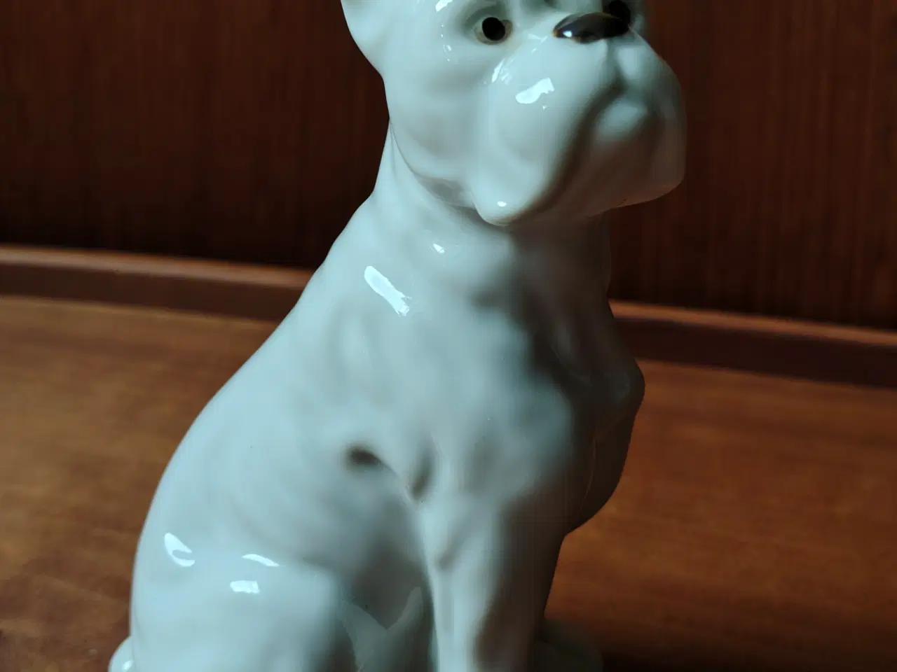 Billede 2 - Sød lille porcelænshund