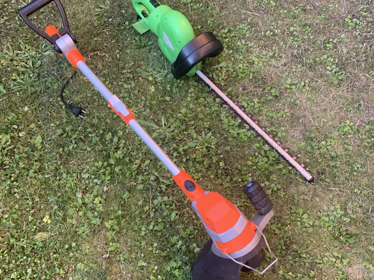 Billede 3 - Hækkeklipper og kantskærer