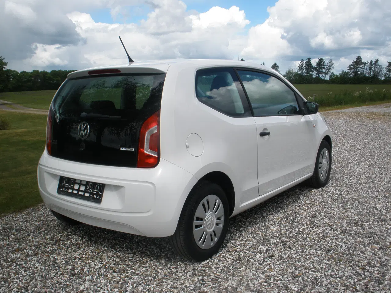 Billede 8 - VW UP; 1,0 I 3 dørs