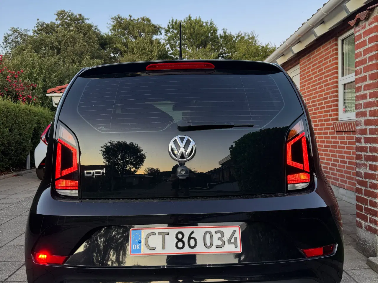 Billede 4 - Meget Velholdt Vw Up 2017