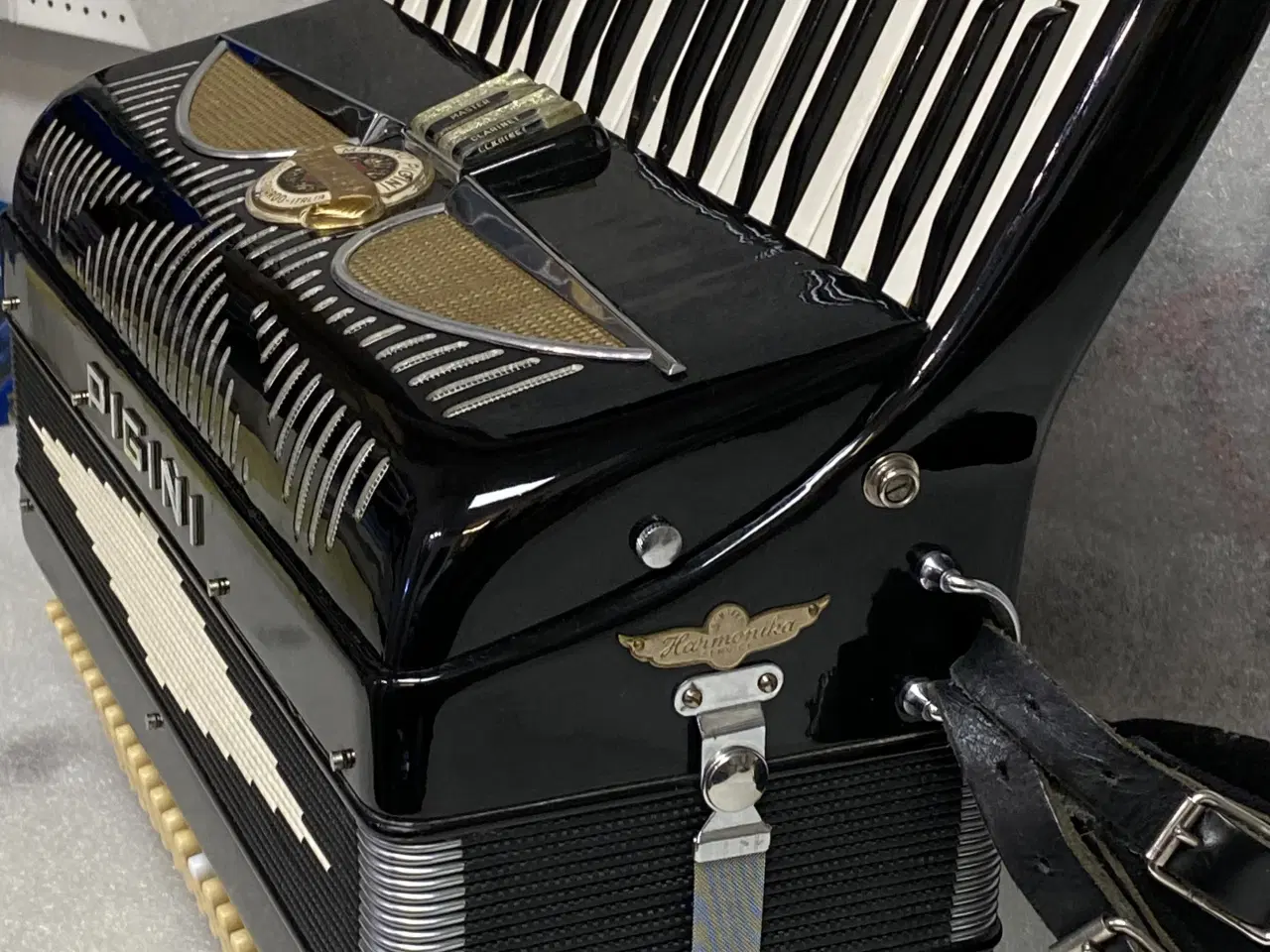 Billede 4 - PIGINI tangharmonika – 41/120 – kompakt og let