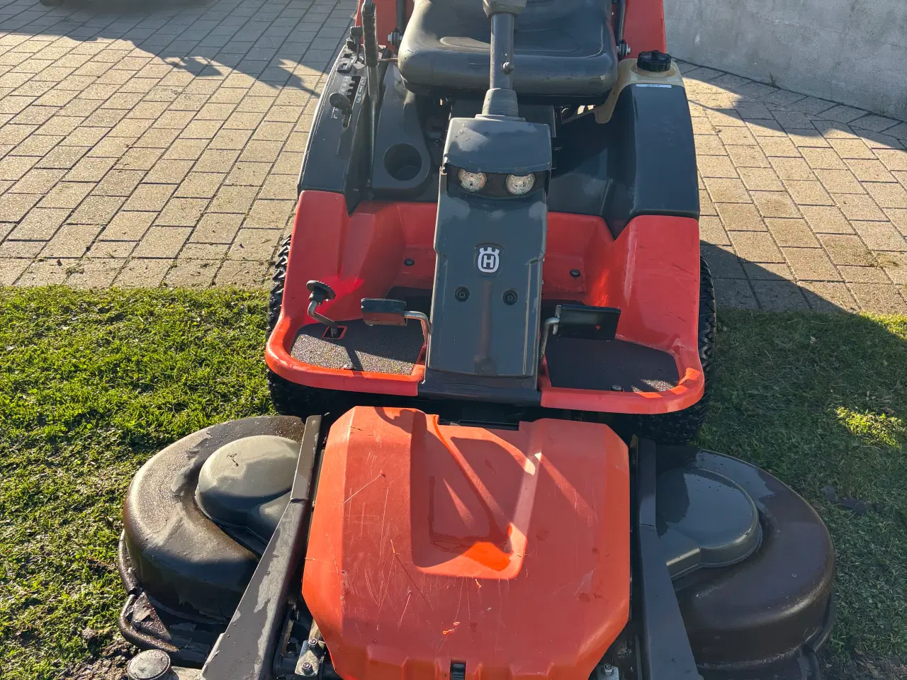 Billede 1 - Husqvarna R 422Ts awd