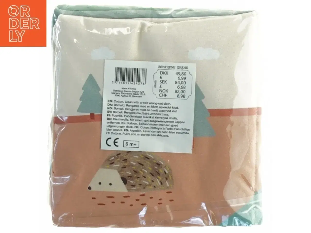 Billede 3 - Bomuldsstof med dyre- og naturmotiv fra Søstrene Grene (str. 14 x, 15 cm)