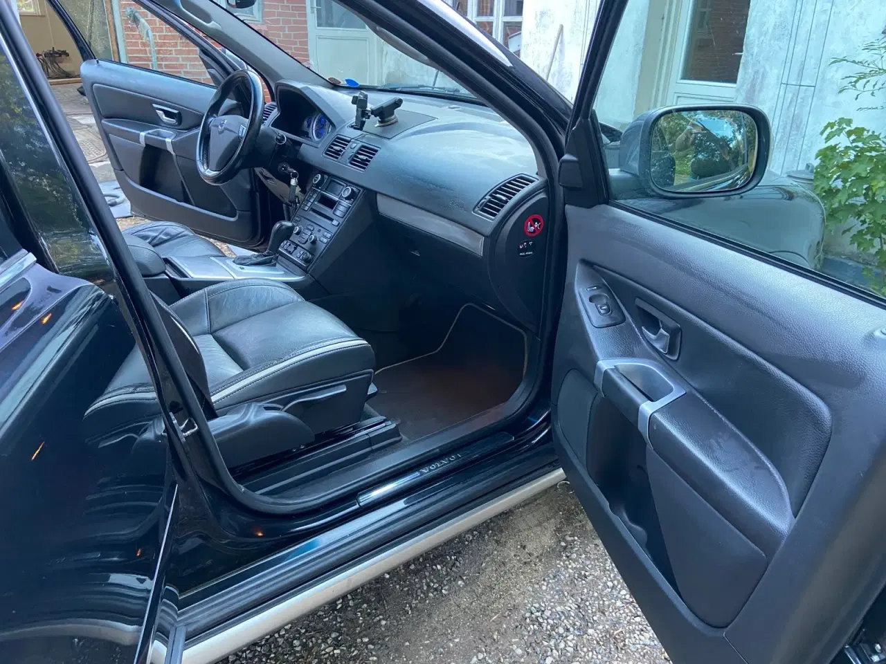 Billede 6 - Volvo XC90 2,4 D5 200 R-Design aut. AWD 7prs