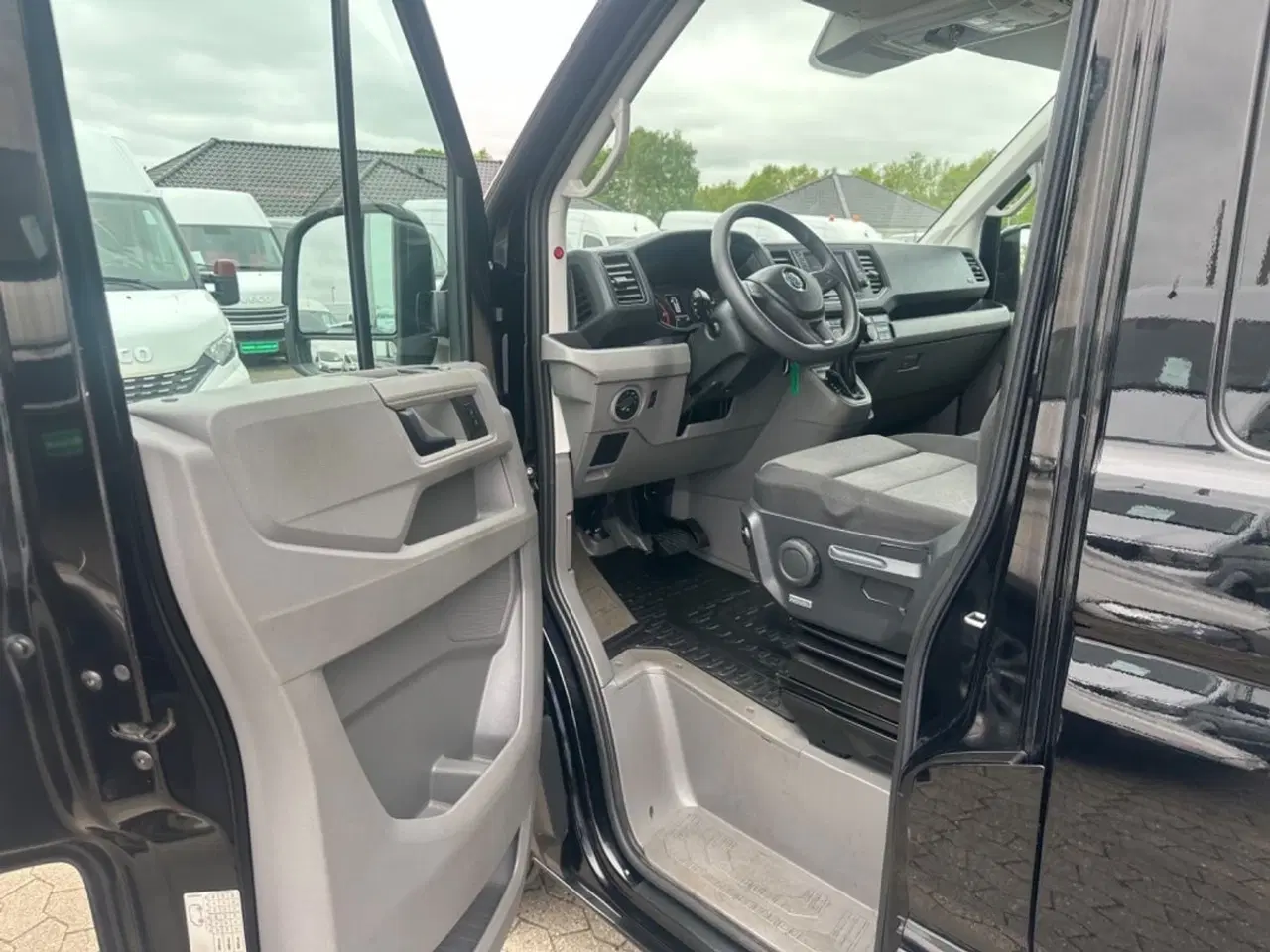 Billede 11 - VW Crafter 35 2,0 TDi 177 Kassevogn L3H3 aut.