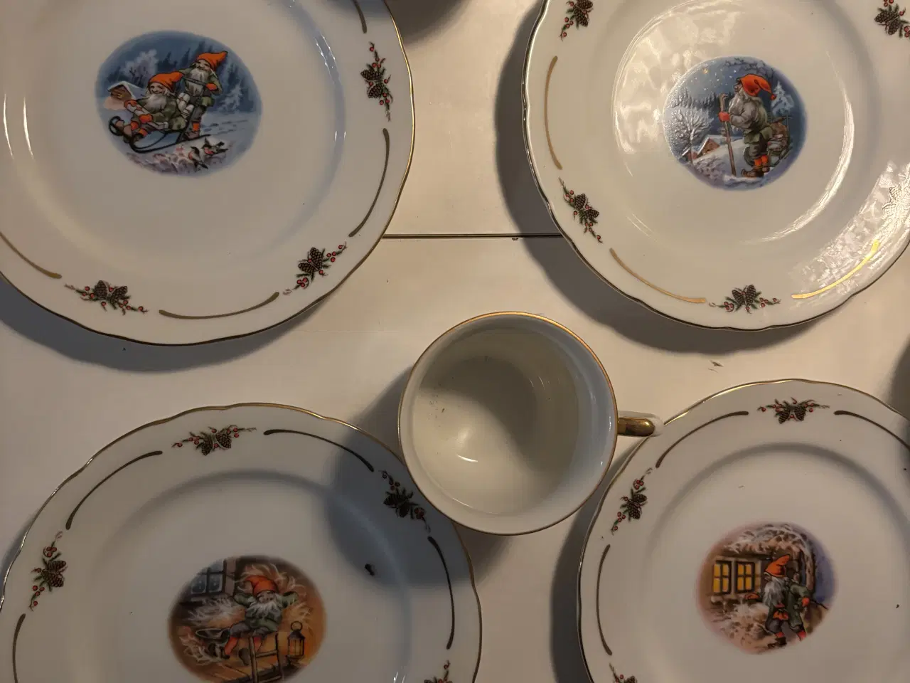 Billede 1 - Firkløveren julestel 9 personer