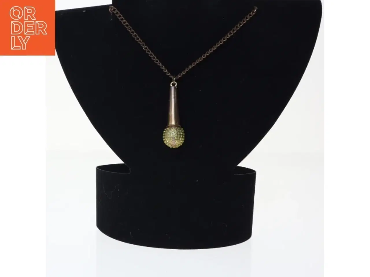 Billede 1 - Damehalskæde med vedhæng (str. 58 cm)