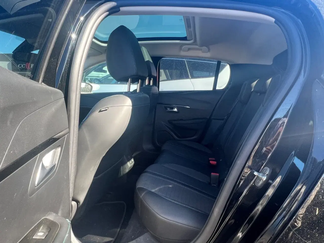 Billede 9 - Peugeot 208 1,5 BlueHDi 100 Allure Sky