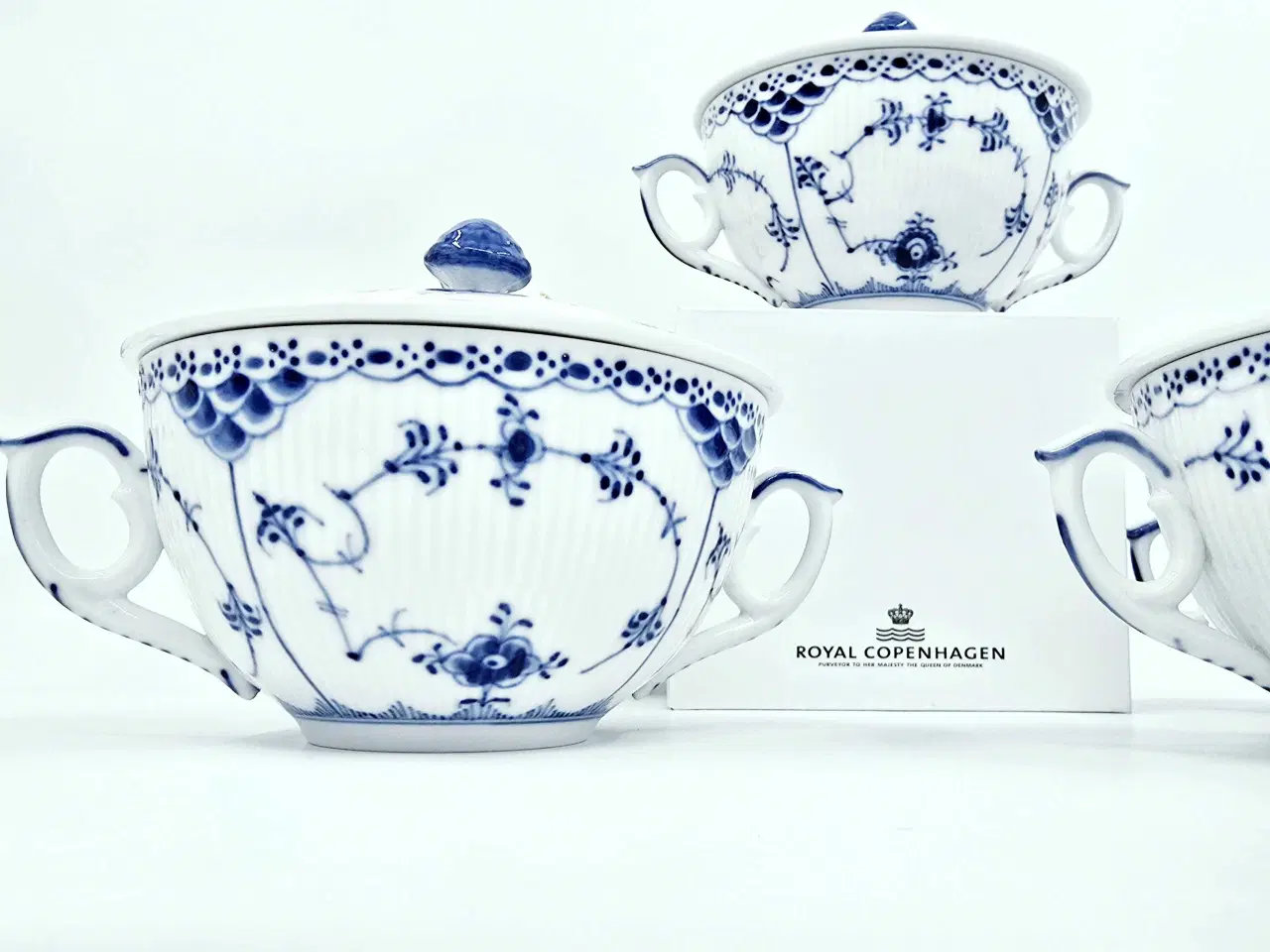 Billede 5 - Musselmalet Halvblonde Bouillonkop med låg Porcelæ