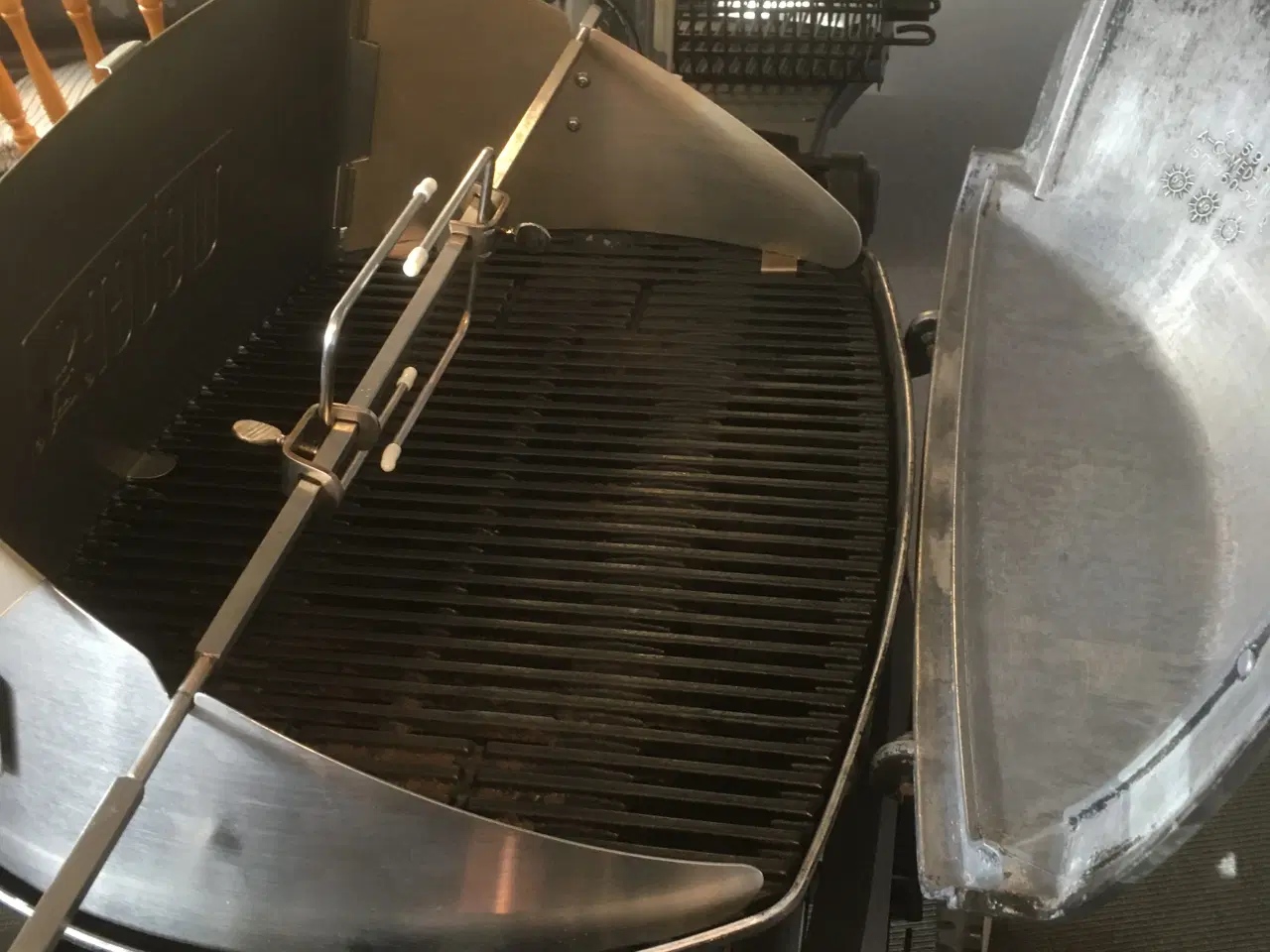 Billede 6 - Weber 2000 gas grill, med meget tilbehør