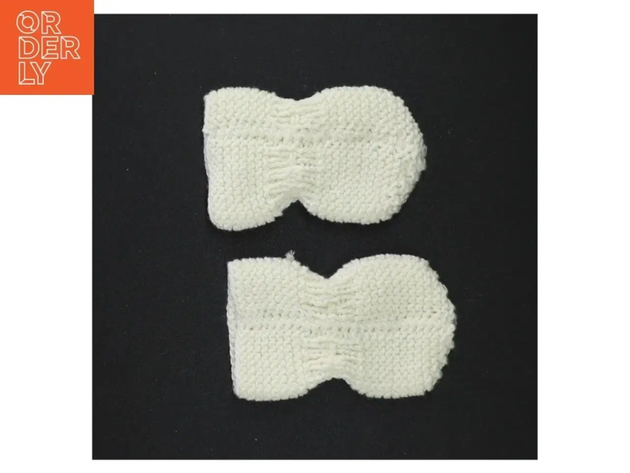 Billede 4 - Håndstrikkede babyvanter (str. 11 cm)