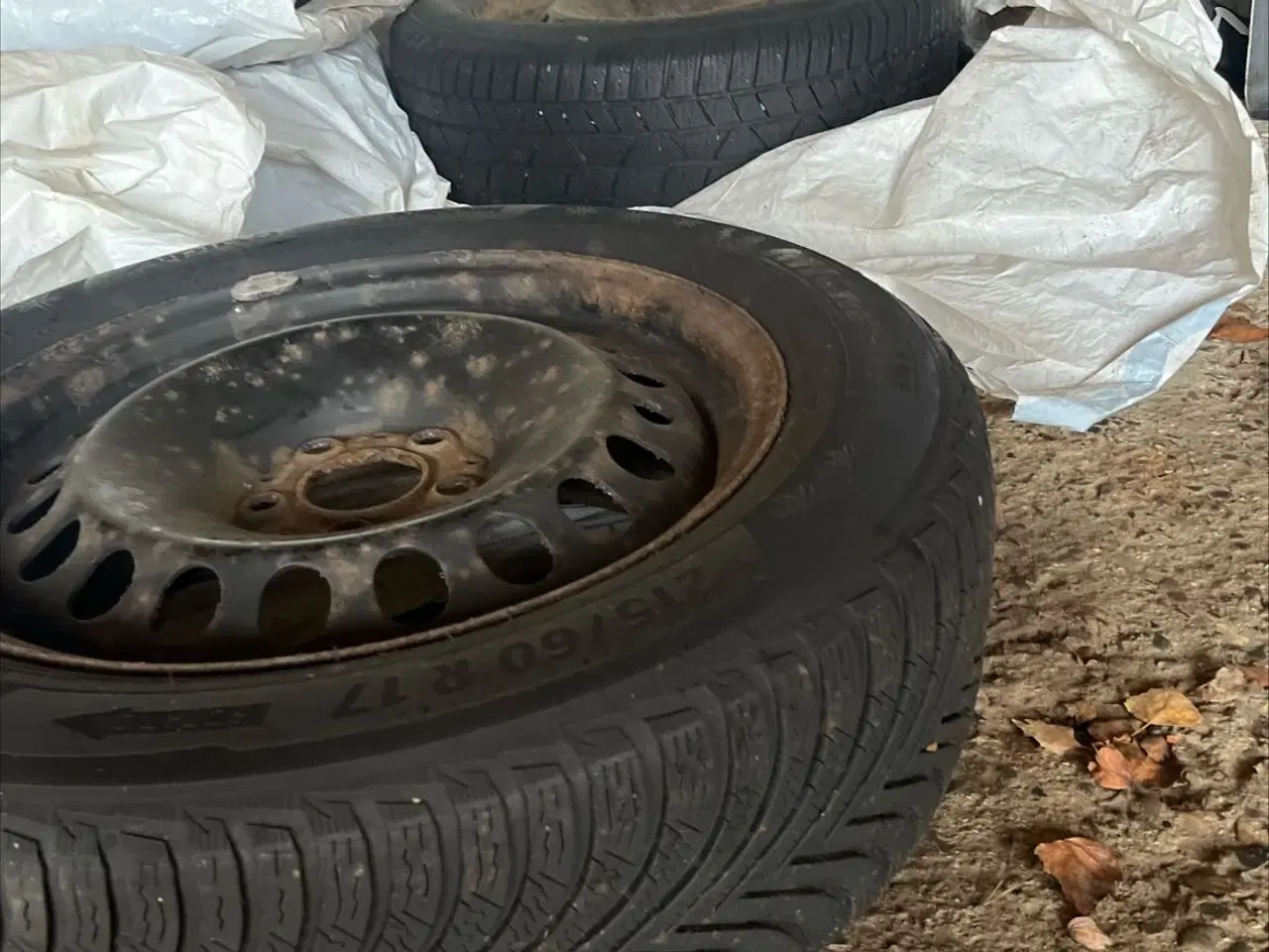 Billede 2 - Vinterdæk til mercedes GLA