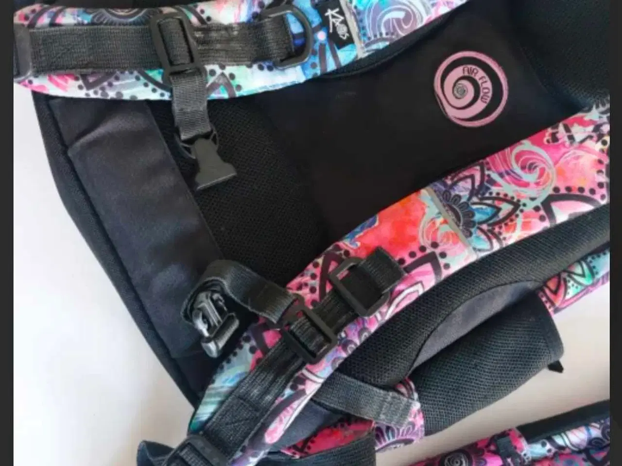 Billede 8 - Skoletaske + penalhus 2i1