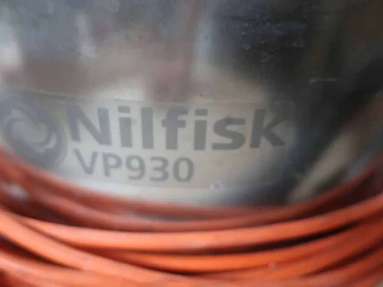 Billede 2 - Støvsuger NILFISK VP930