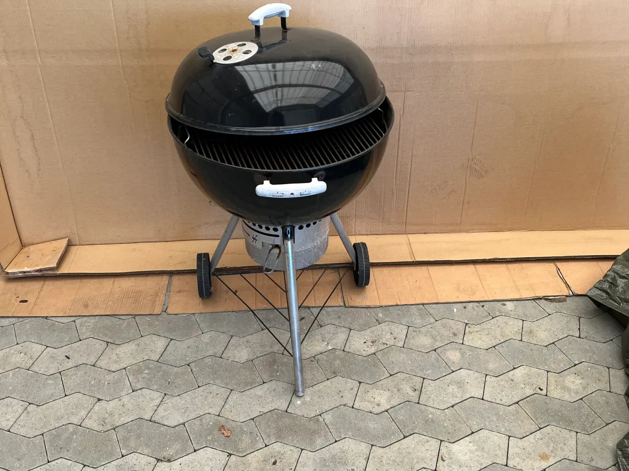 Billede 2 - Weber kulhrill på hjul 