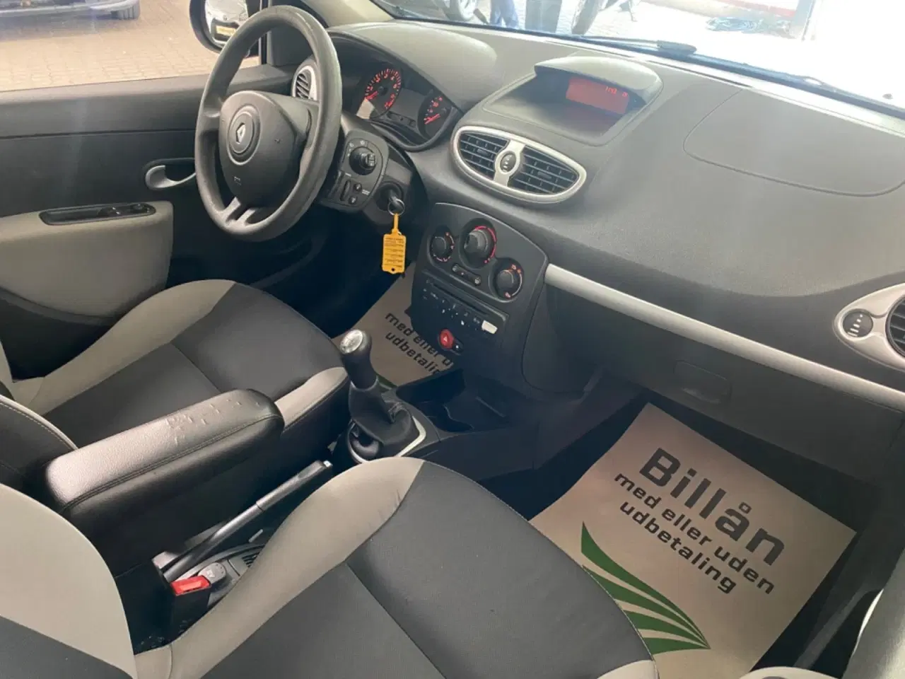 Billede 14 - Renault Clio III 1,2 16V Authentique