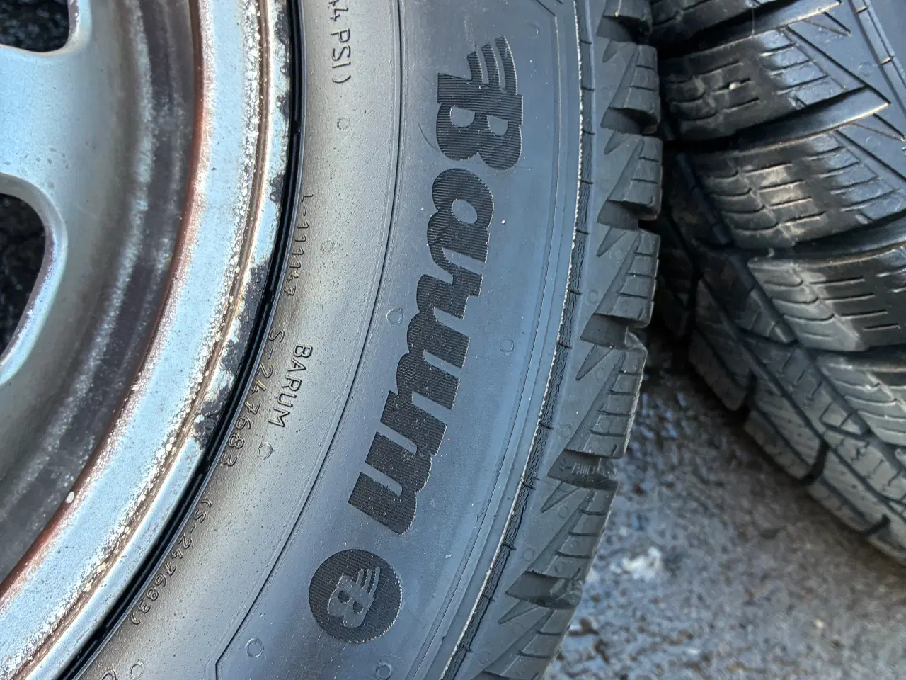 Billede 2 - Originale alufælge med gode vinterdæk