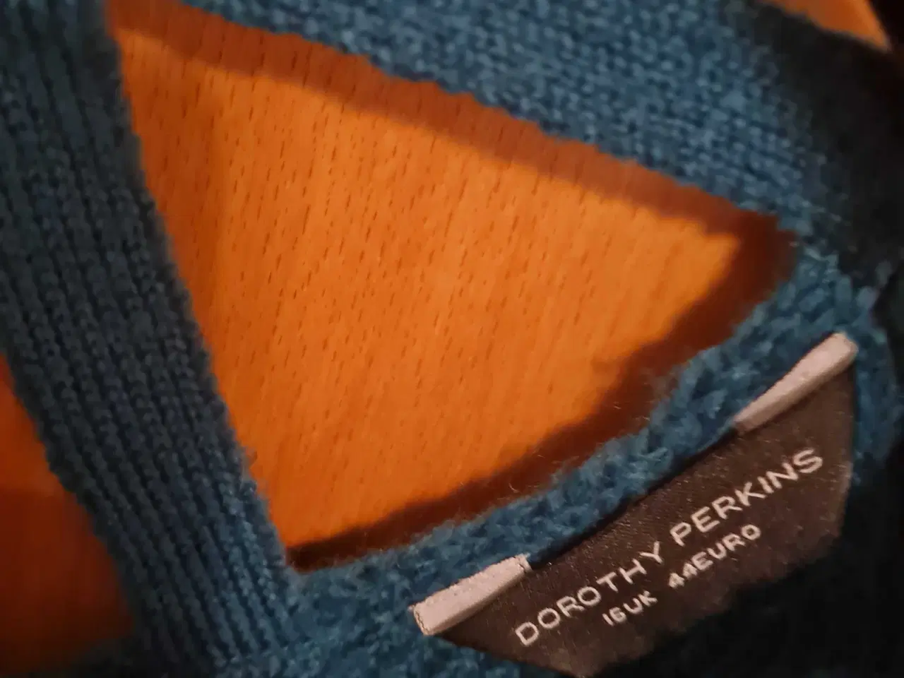 Billede 8 - Grøn strik trøje Dorothy Perkins str 44