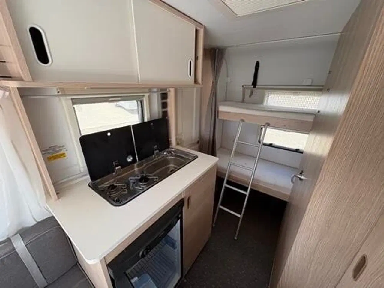 Billede 8 - Adria AVIVA 360 DK