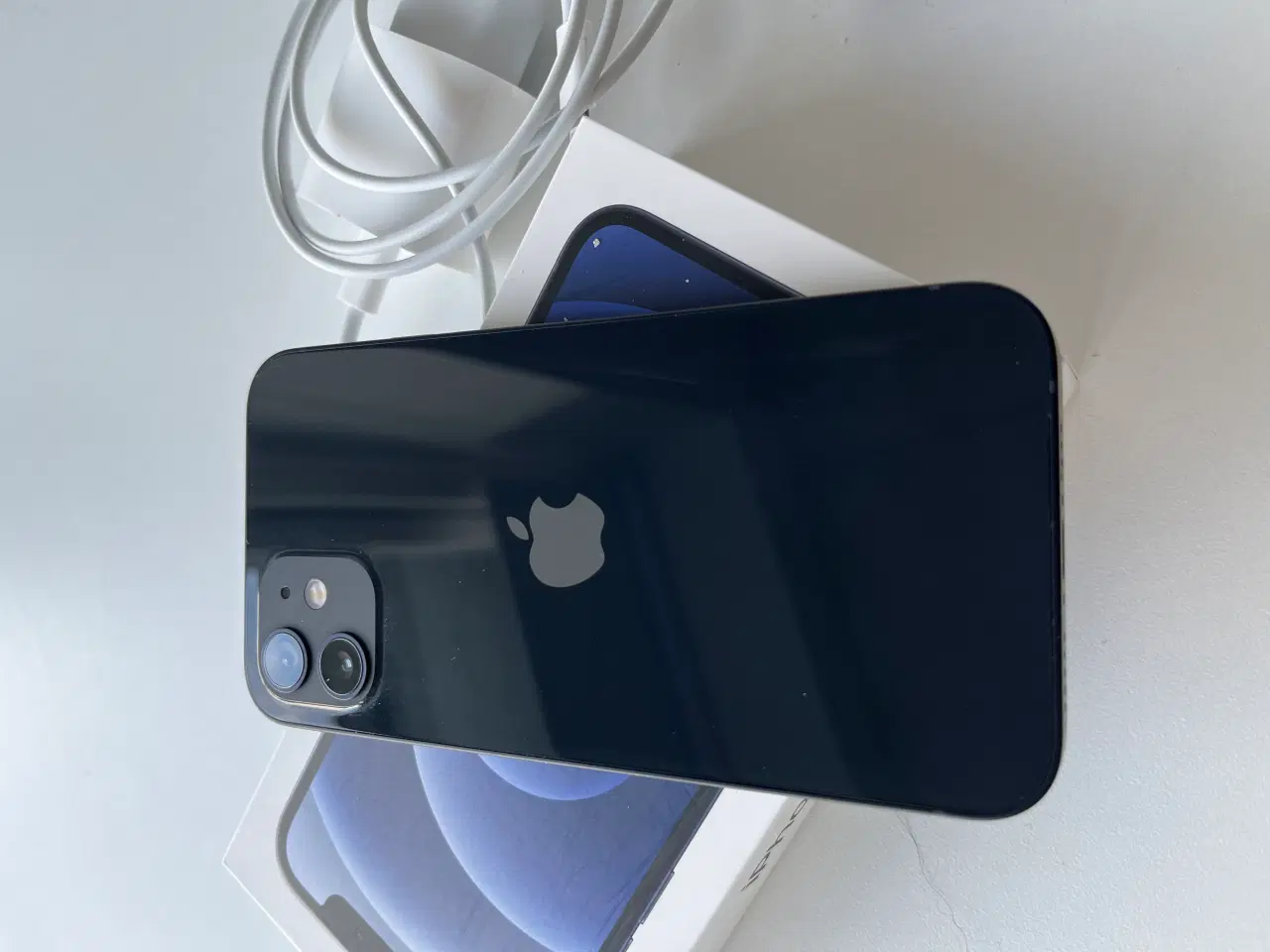 Billede 3 - iPhone 12 64gb