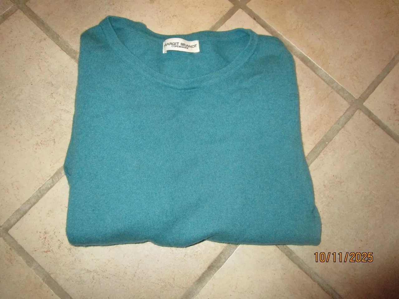 Billede 2 - Helt nye Margit Brandt cardigan + sweater str. XXL