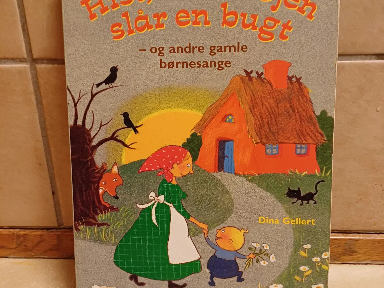 Billede 1 - Hist, hvor vejen slår en bugt - børnesange af Dina