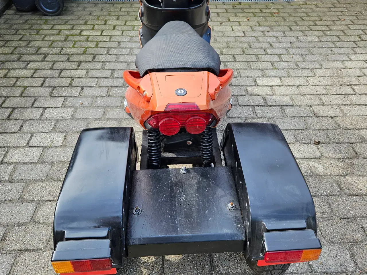 Billede 3 - 3 hjulet scooter bud modtages