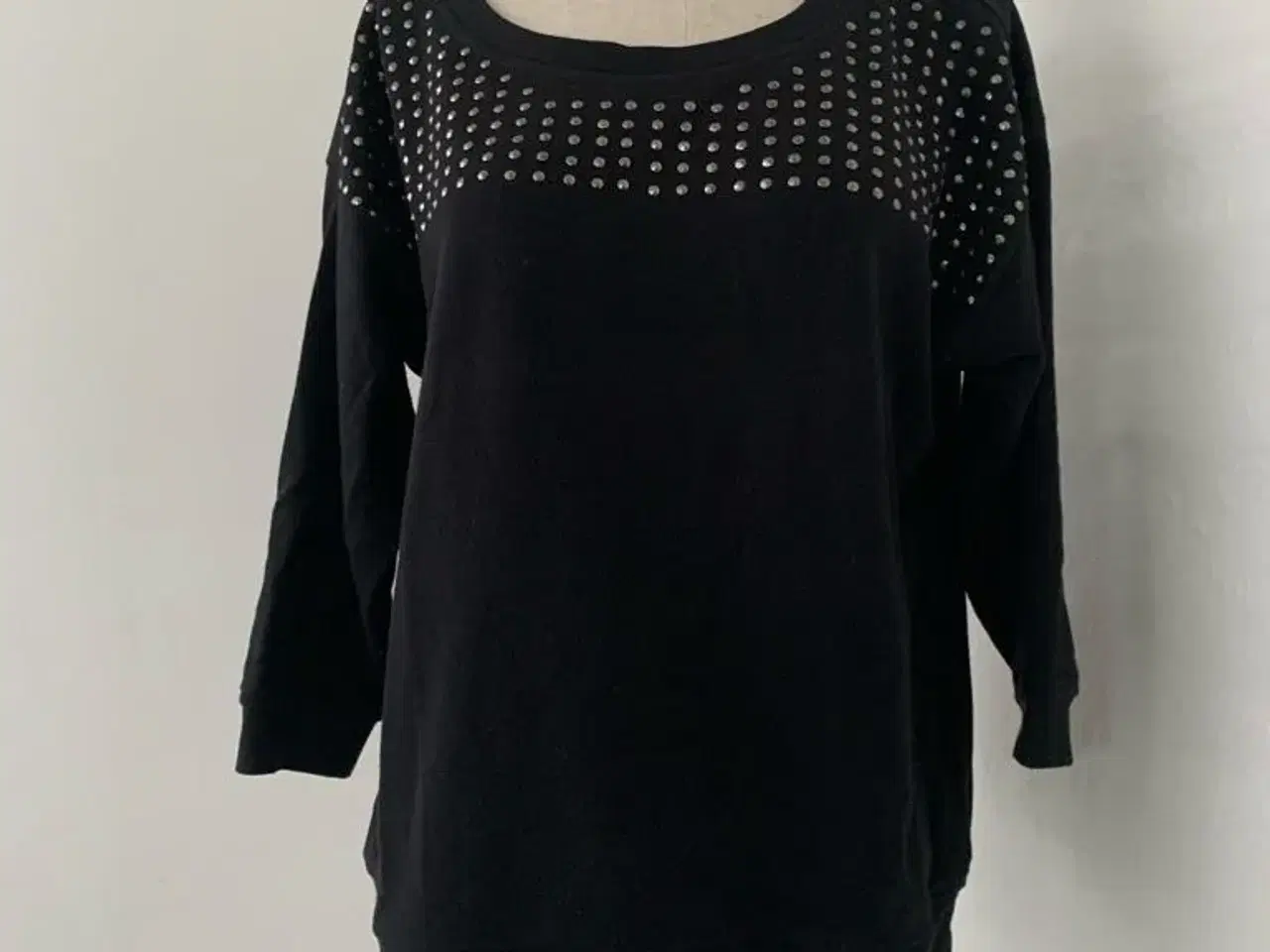 Billede 1 - Bluse str.34