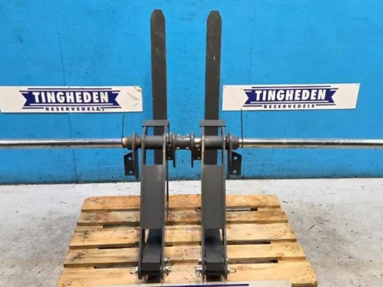 Billede 16 - New Holland B115C Pallegafler Kit 87310367