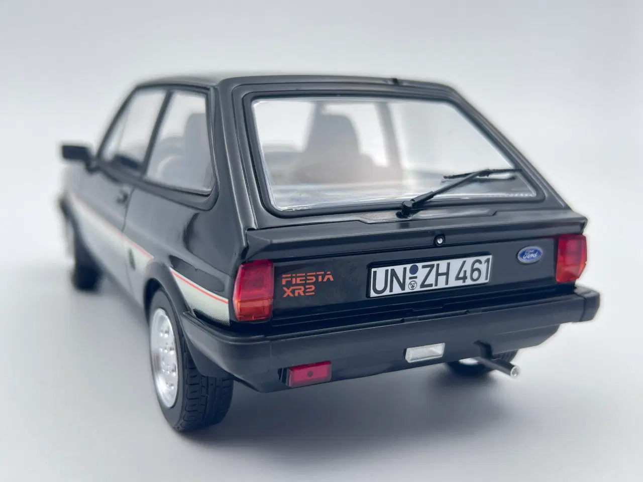 Billede 8 - 1981 Ford Fiesta XR2 Mk 1 - 1:18  Super flot model