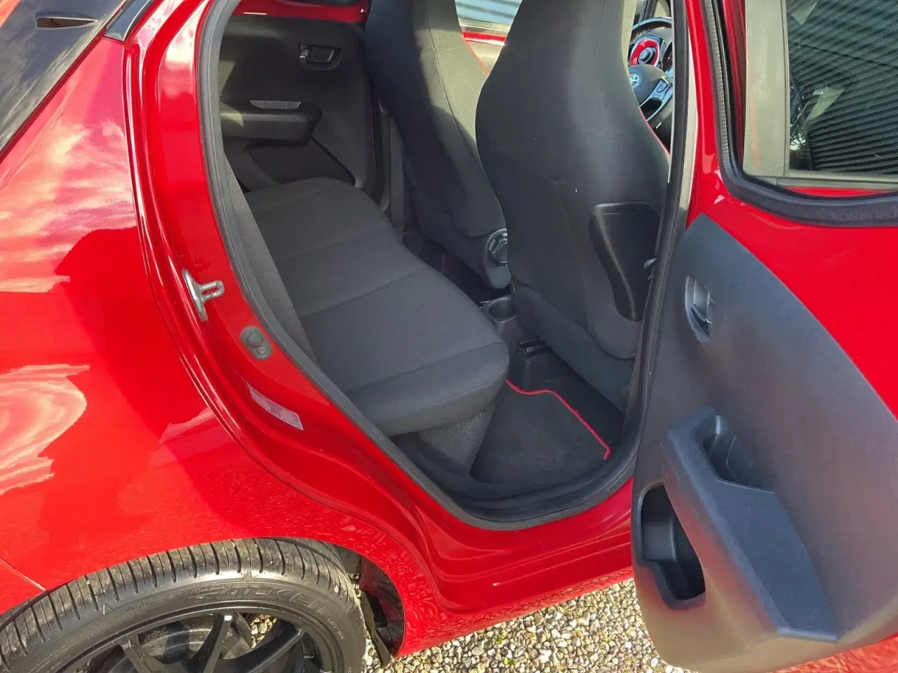 Billede 5 - Toyota Aygo 1,0 VVT-i x-black