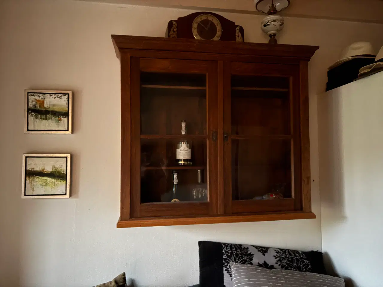 Billede 3 - Smuk antik Hænge Vitrine