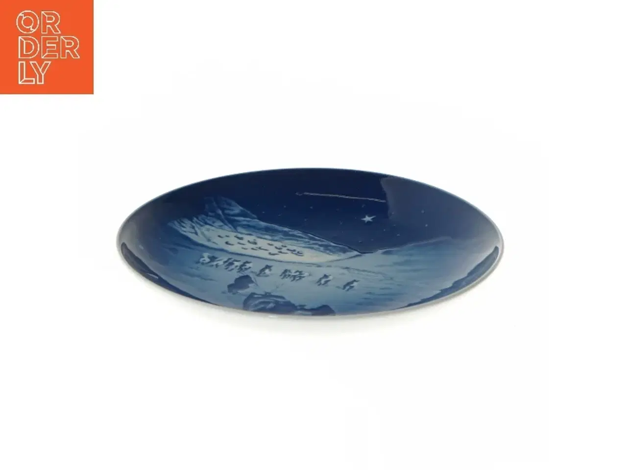 Billede 3 - Jul i Grønland platte fra Royal Copenhagen (str. Ø 18,3 cm)