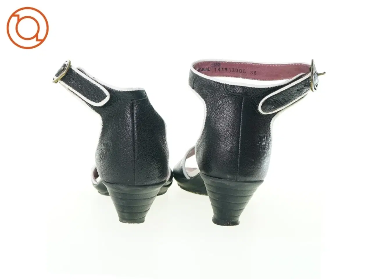 Billede 3 - Sandal fra Fly London (str. 38)