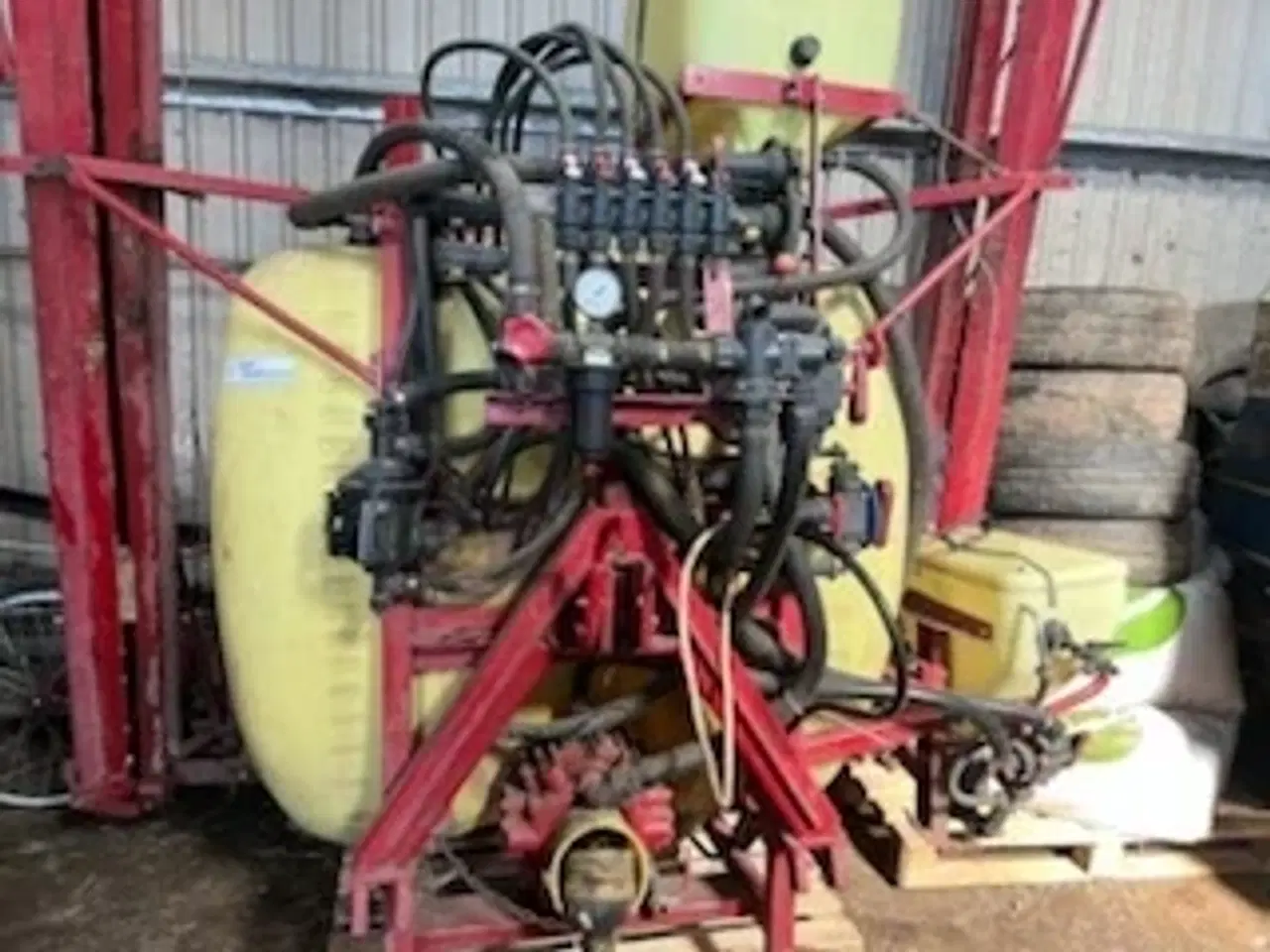 Billede 5 - Hardi 15m, 1000L, 361 pumpe med lovligt udstyr