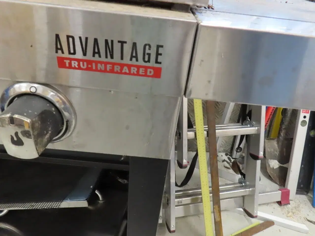 Billede 3 - Div. stiger, grill og container