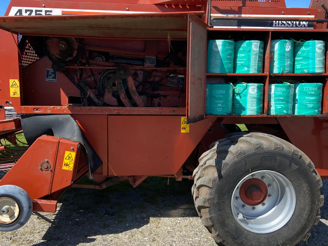 Billede 10 - Minibig presser Hesston 4755