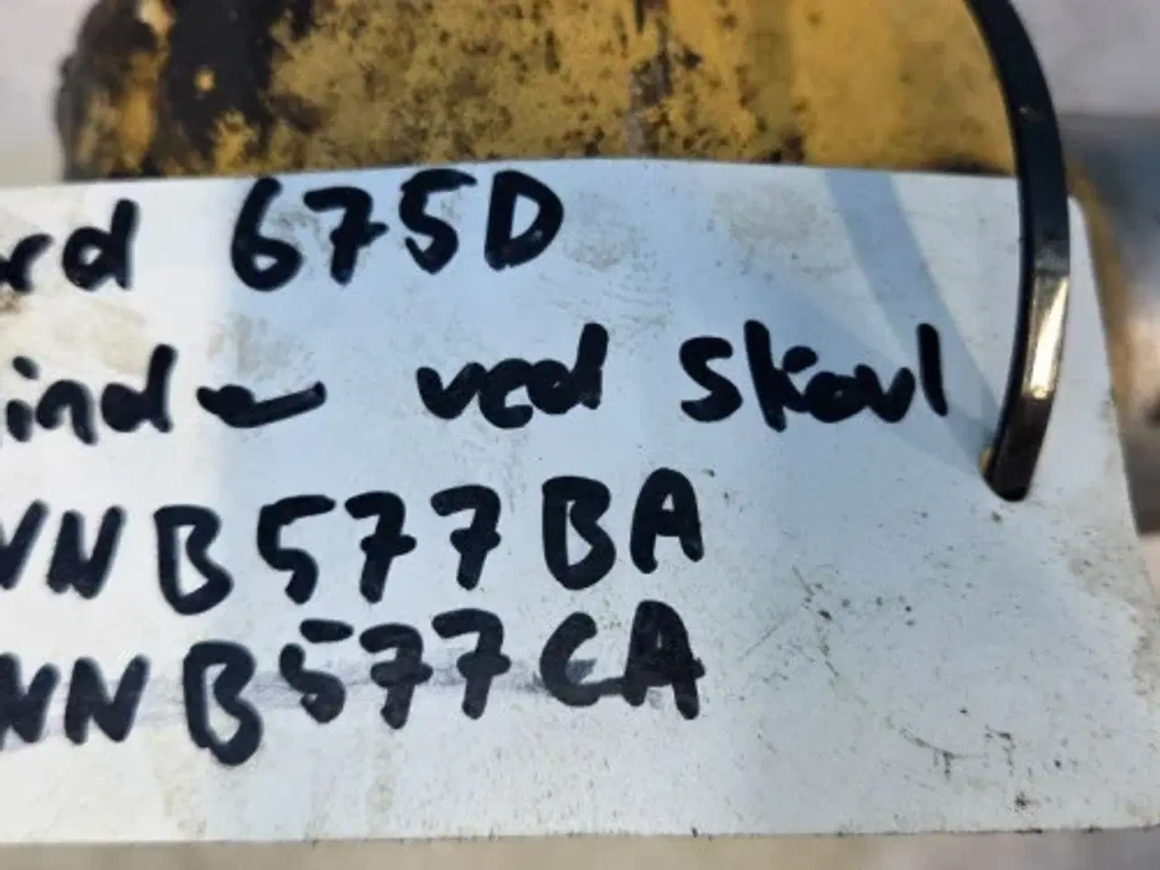 Billede 2 - Ford 675D Cylinder F1NNB577BA