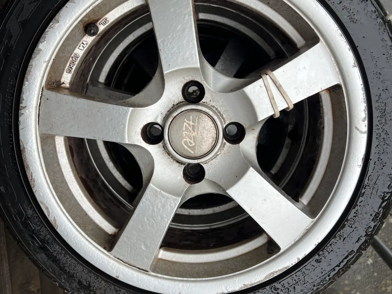 Billede 2 - 15” hjul passer til Opel Corsa