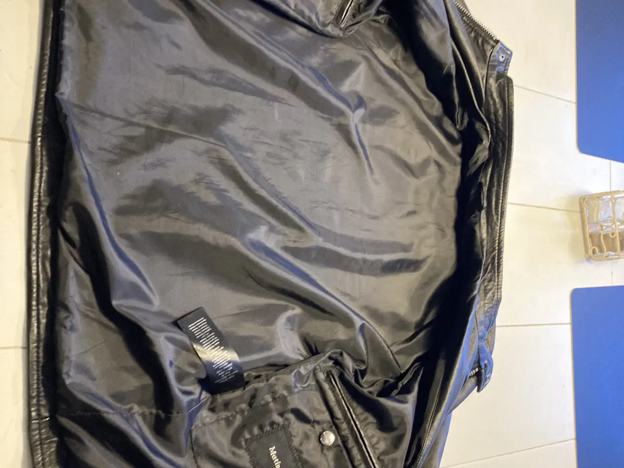 Billede 5 - Matiniqe læderjakke som Ny