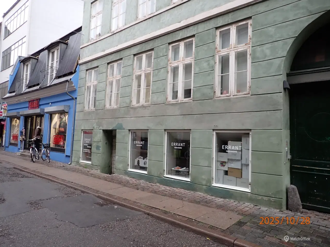 Billede 1 - Butikslokale med mange muligeder i byens hyggeligste stræde