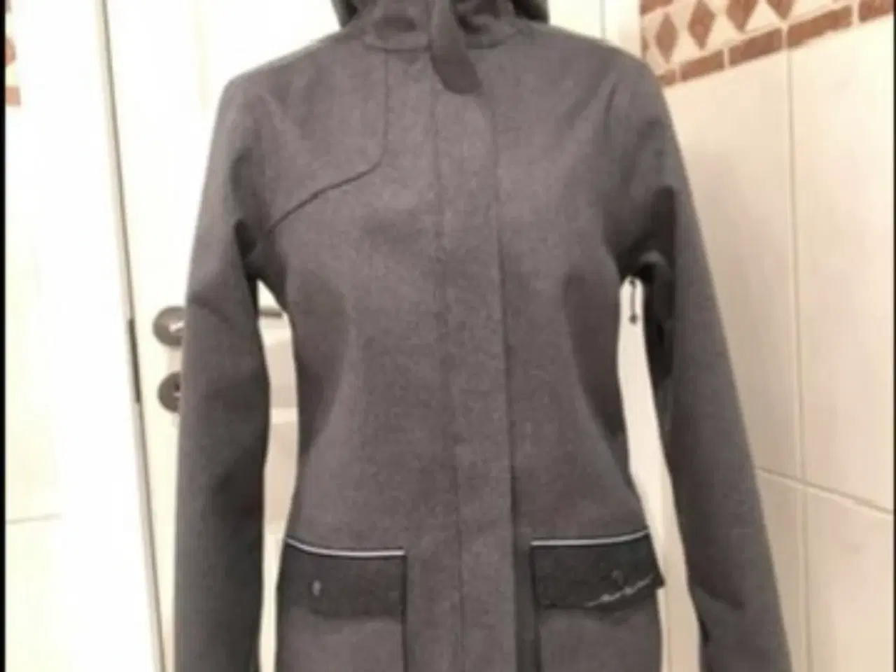 Billede 2 - Flot uldjakke