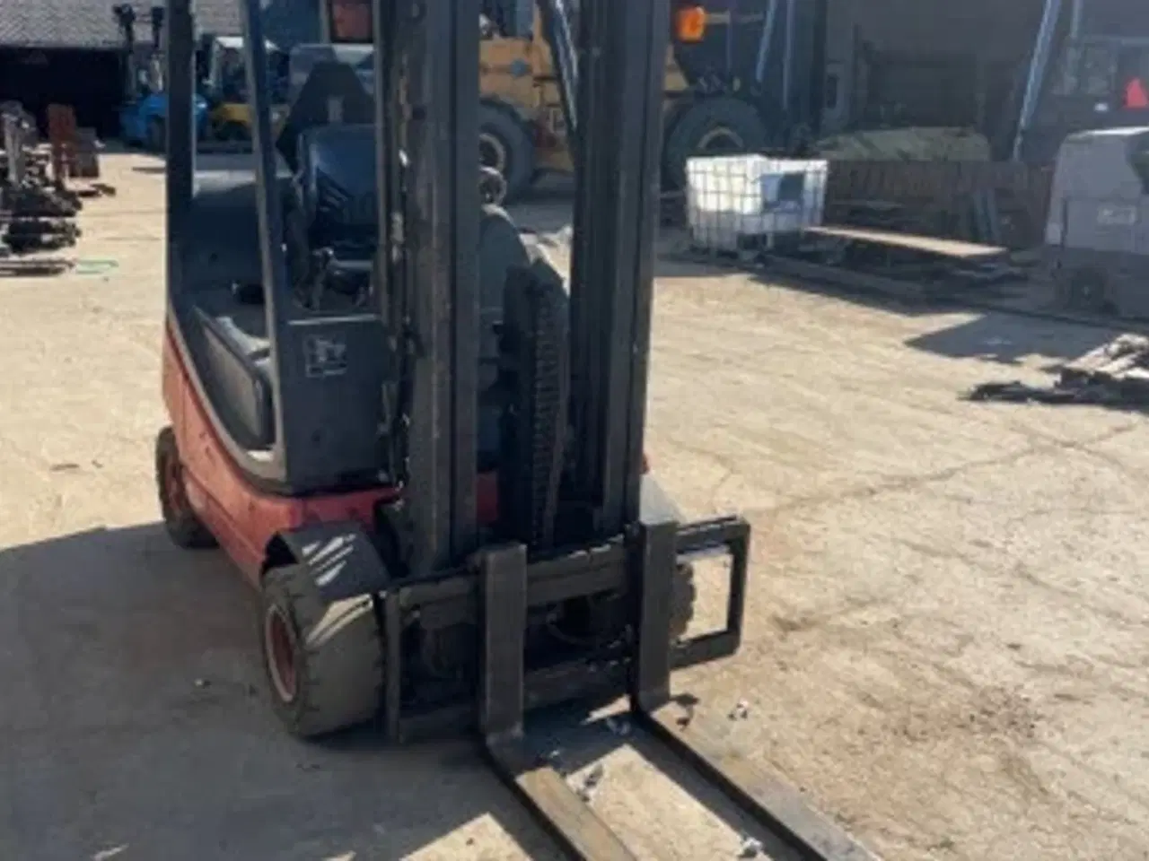 Billede 4 - Kvik og kompakt gastruck